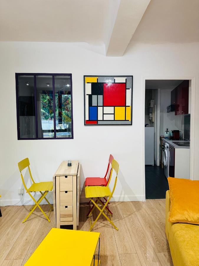 Pop Appart Appartement Artiste Configure En Galerie Dart A 200 M Du Centre Ville Avec Parking Prive Et Securise Gratuit Dans Copropriete Avignon Exterior foto