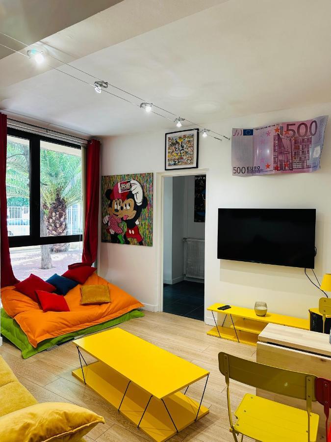 Pop Appart Appartement Artiste Configure En Galerie Dart A 200 M Du Centre Ville Avec Parking Prive Et Securise Gratuit Dans Copropriete Avignon Exterior foto
