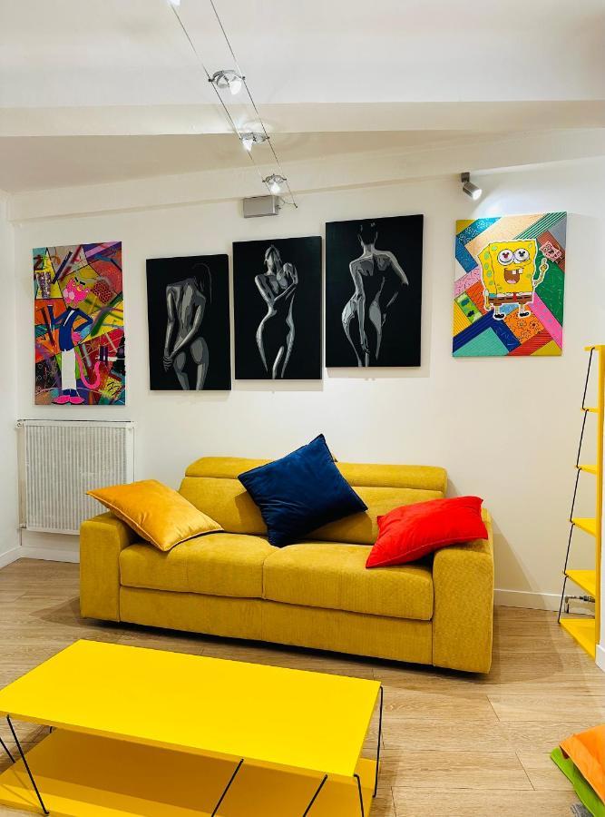 Pop Appart Appartement Artiste Configure En Galerie Dart A 200 M Du Centre Ville Avec Parking Prive Et Securise Gratuit Dans Copropriete Avignon Exterior foto